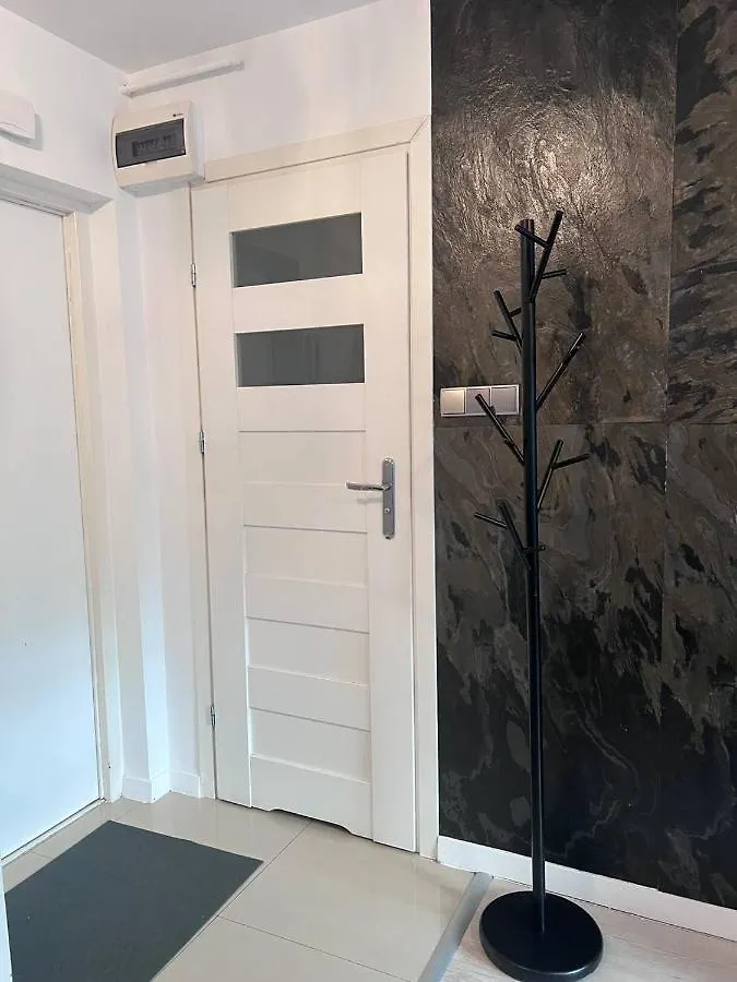 2-Rooms Cute Apartment, Metro, Wi-Fi - By Hik Apartments Warsaw